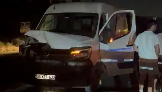 İstanbul’da Manda Kazası: Şehirde Panik Yolu Kapatıldı, Üç Yaralı Hastaneye Kaldırıldı