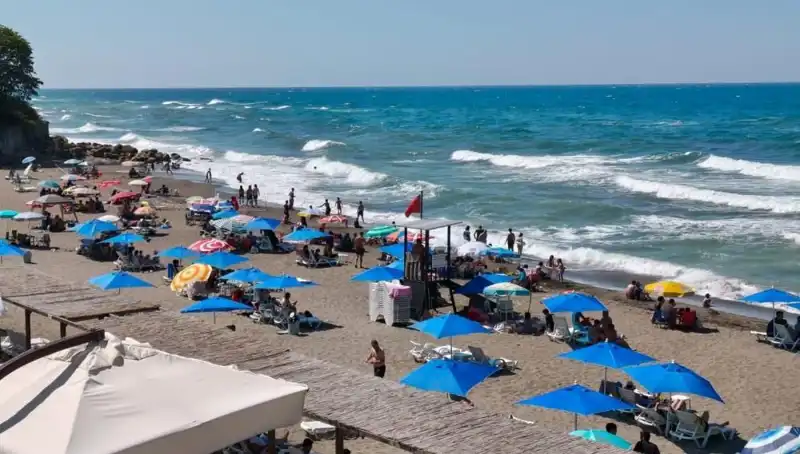 Akçakoca'da Denizde Yasağın Sebepleri ve Geleceği Nedir?
