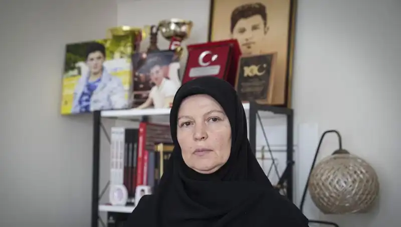 15 Temmuz’un Unutulmaz Kahramanı: Şehit Mahir Ayabak’ın Annesinin Duygusal Hikayesi