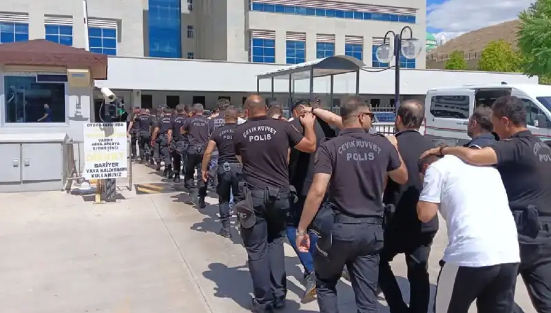 Ankara'da Haraç Çetesine Büyük Darbe: Avukatlarla İşbirliği Yaptıkları İddia Ediliyor