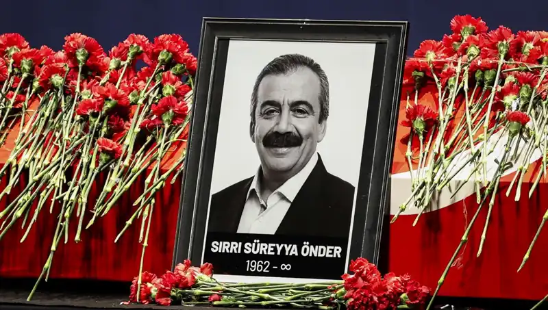 Meclis’te Sırrı Süreyya Önder Anması: Hatıralar ve Duygular İle Dolu Bir Gün
