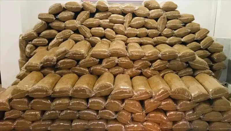Manisa'da 2 Ton Kaçak Tütün Operasyonu: Sırrı Ne?