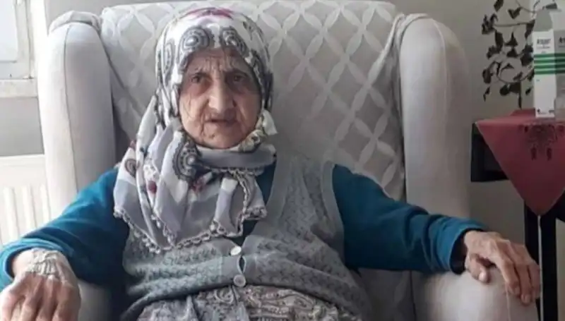 Yaşlı Kadın Otomobil Çarpması Sonucu Hayatını Kaybetti: Olay Yeri Detayları