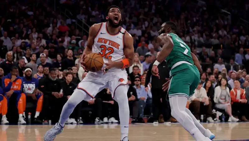 New York Knicks Doğu Konferansı Finaline Çıktı: Tarihi Bir Başarı!