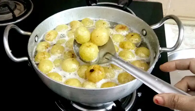 C Vitamini Sentezini Artırmanın Sırrı: Aç Karnına 1 Bardak Yeter!