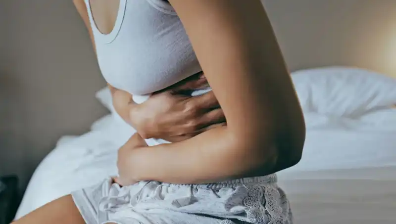 Mide Ağrısı İle Geçiştirilen Hastalık: Doktorlar 1 Yıl Ömür Kaldı Dedi!