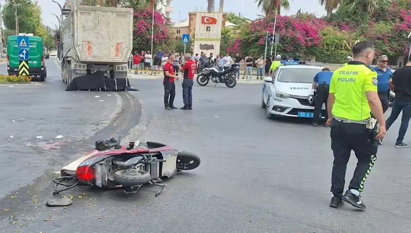 Mersin'deki Feci Kaza: Bir Kayıp, Bir Yaralı Hayat Mücadelesi Veriyor