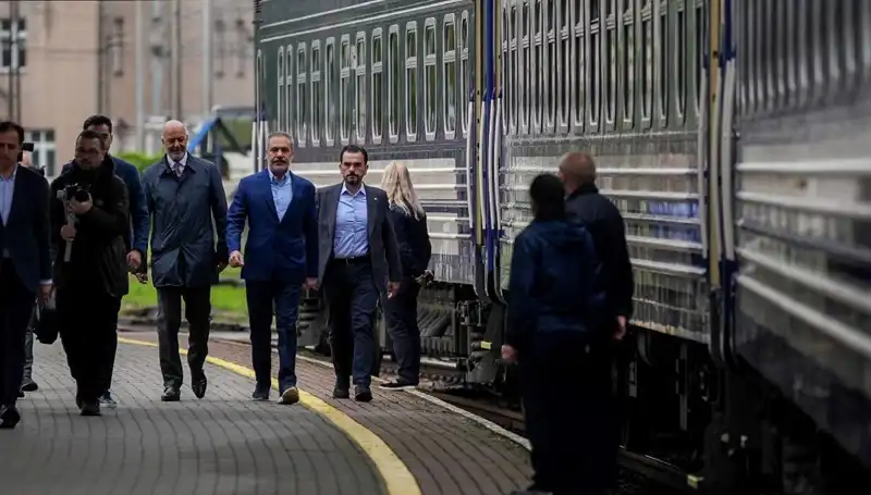 Dışişleri Bakanı Fidan, Ukrayna Ziyaretinden Önemli Mesajlarla Döndü