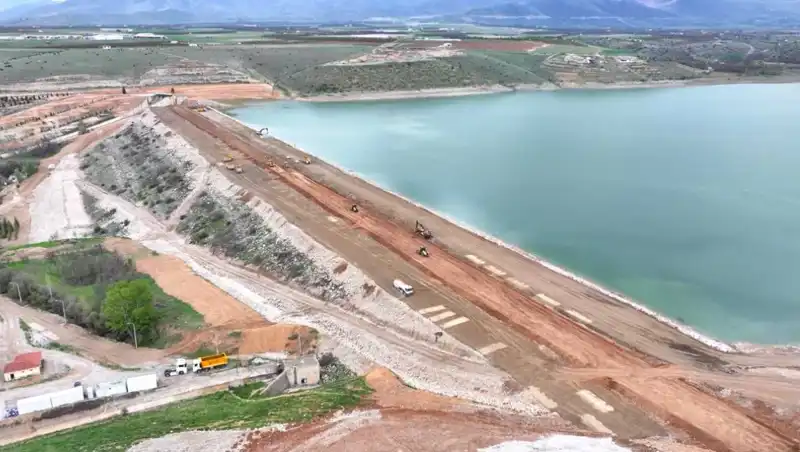 Sultansuyu Barajı’nda Devasa Gövde Onarım Çalışmaları Başladı