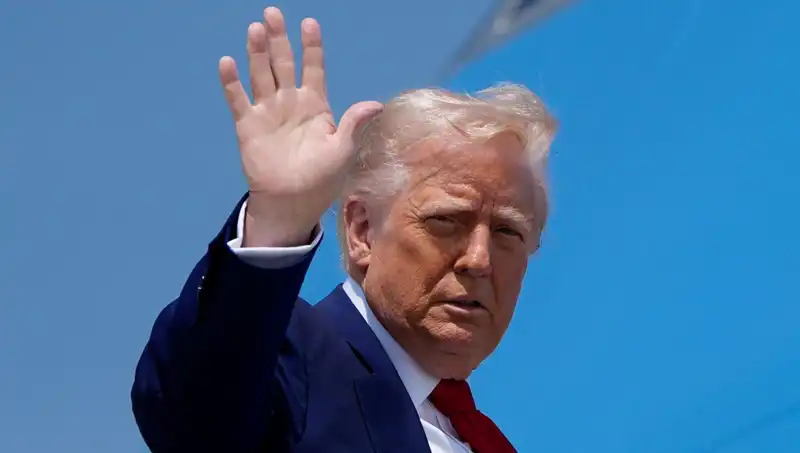 Trump'ın Doğum Günü Kutlaması 45 Milyon Dolar Cebe Sıktı