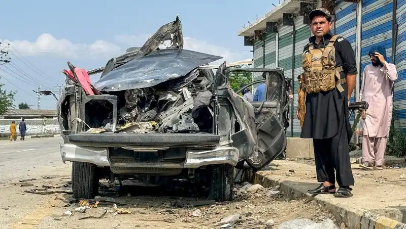 Pakistan’da Şok Edici Patlama: Dört Hükümet Yetkilisi ve Polis Memuru Hayatını Kaybetti