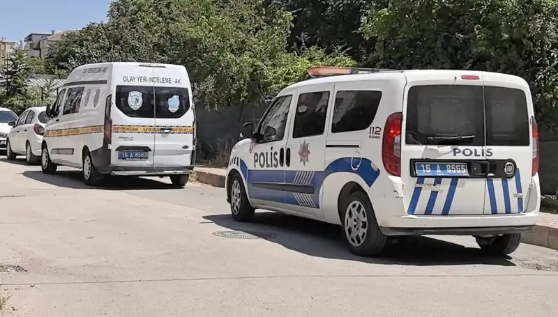 Bir Aylık Bebeğin Şüpheli Ölümü: Kusmuğunda Boğulduğu İddiası Ortaya Çıktı