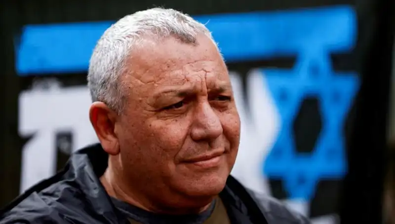 İsrail'in Siyasi Sahnesinde Gündem Sarsıldı: Gadi Eisenkot İstifa Etti