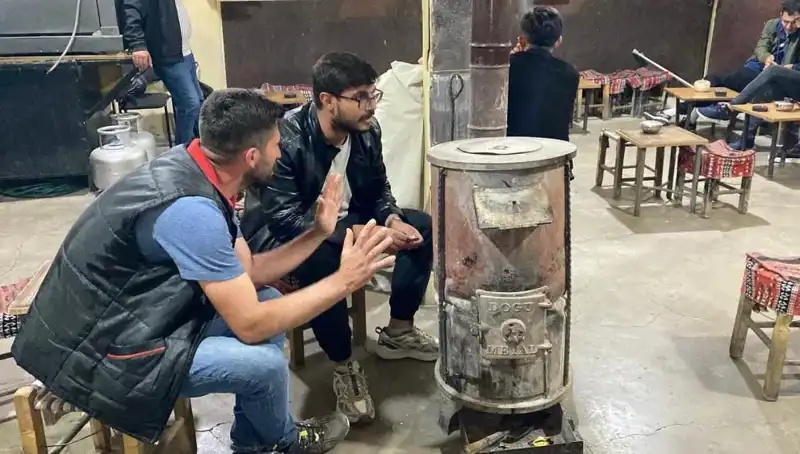 Yurdun Büyük Bölümü Kavrulurken Sobayı Yakanlar: "Isınmaya Çalışıyoruz"
