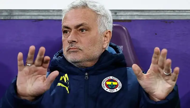 Mourinho, Beşiktaş’a Gönderileceği Beklenen Yıldızı Tutmayı Başardı!
