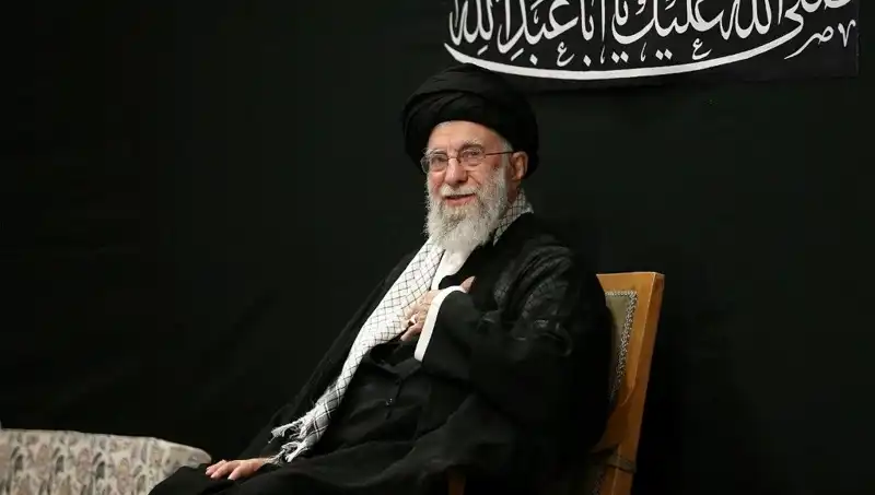 Hamaney, İsrail Savaşının Ardından İlk Kez Kamuoyu Karşısında!