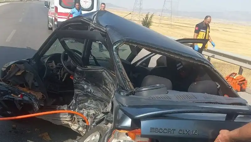 Gaziantep'te İki Araç Çarpıştı: Bir Can Kaybı, Bir Yaralı