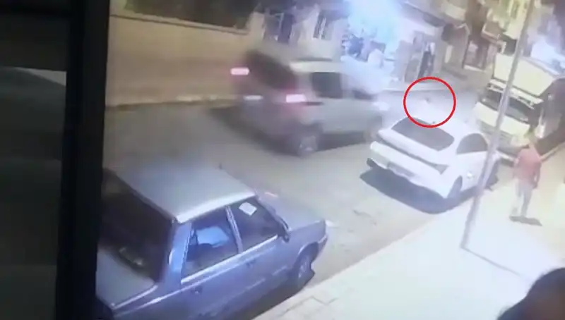 Yola Fırlayan Çocuğa Çarpan Araçta Şok Eden Detaylar Ortaya Çıktı