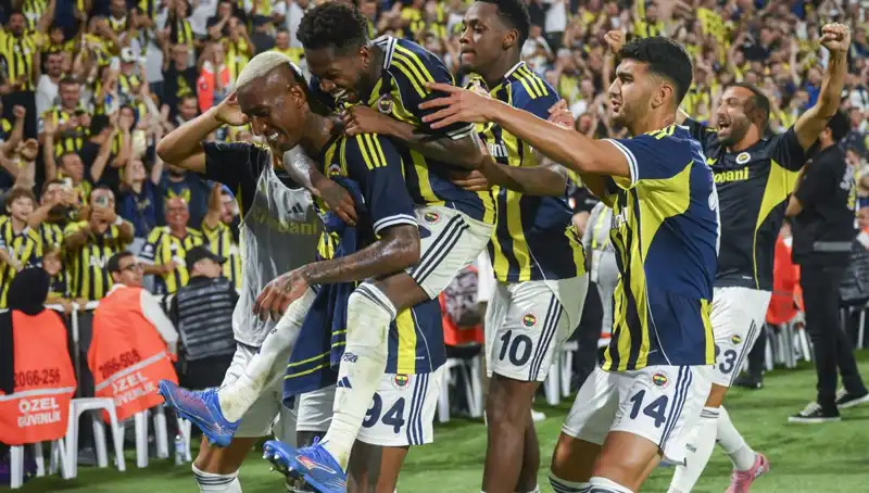 Fenerbahçe'ye Yaz Transfer Döneminde Hız Kesmeden Dev Gelir Sağlandı