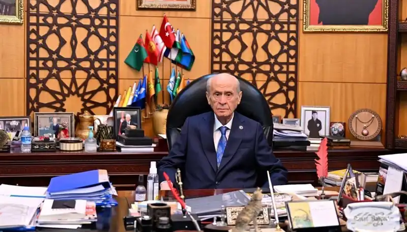 Bahçeli'den Galatasaray'a Kutlama: Süper Lig Şampiyonu Olmak Ne Demek?