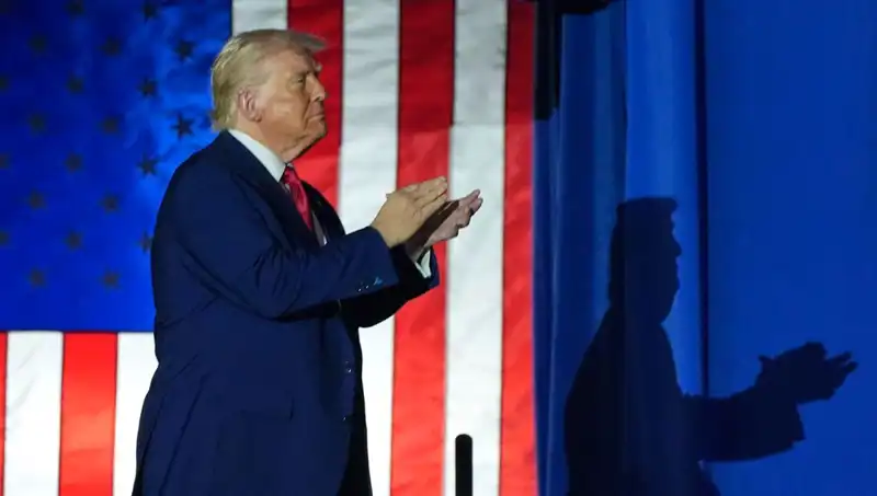Trump, 100 Günde 100 Yılın En Kök Değişimini Başardığını İddia Etti