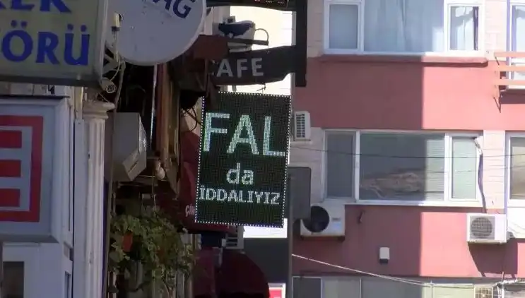 Fal Bakanlara Şok! Para Karşılığı Fala Hapis Cezası Geliyor