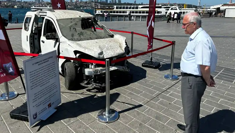 15 Temmuz'da Tankların Ezdiği Otomobiller Sergileniyor: Hatıralar Yeniden Canlanıyor