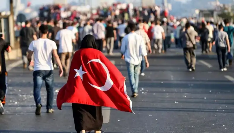 15 Temmuz’da Kabineden Anlamlı Mesajlar: Demokrasiye Vurgu