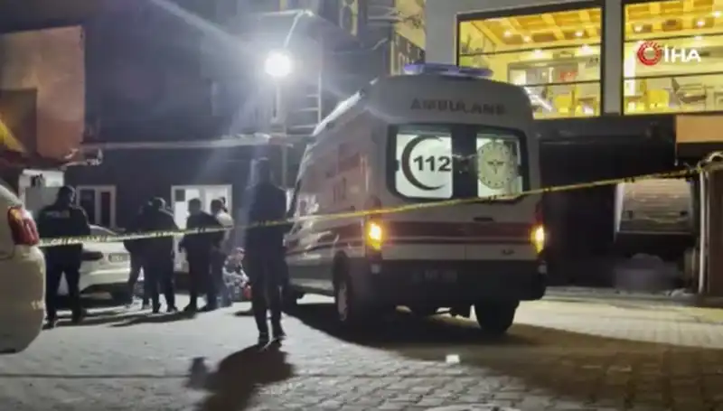 Gece Kulübü Önünde Kanlı Hesaplaşma: İki Kişi Yaşamını Yitirdi