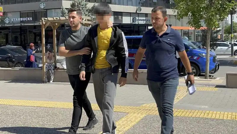 Kardeş Kavgası Dramatik Bir Şekilde Bıçaklama ile Sonuçlandı