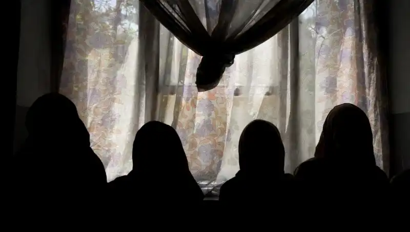 Taliban, Kadın Yazarların Eserlerini Yasaklayarak Özgürlükleri Kısıtlıyor