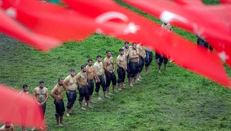 664. Tarihi Kırkpınar Yağlı Güreşleri Başlıyor: Heyecan Dorukta