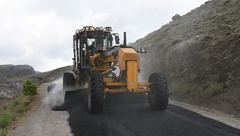 Gümüşhane'nin Tarihine Yeni Bir Kapı: Kalelere Giden Yollar İnşa Ediliyor