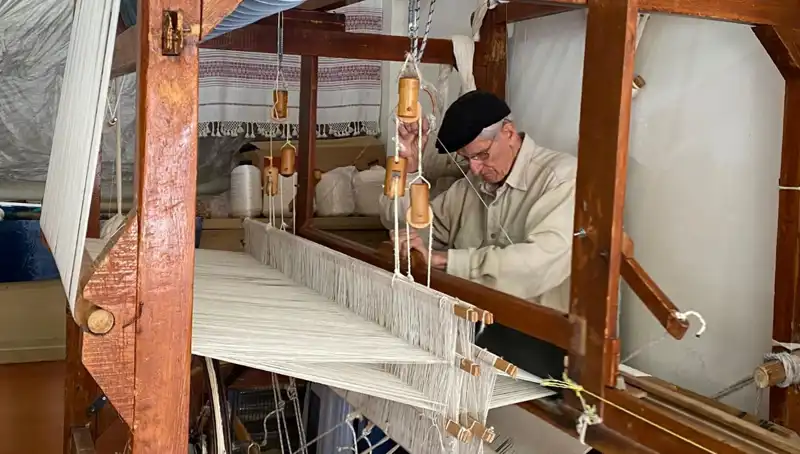 62 Yıldır İplere Sanat Katıyor: Usta İp Sanatçısının Hikayesi