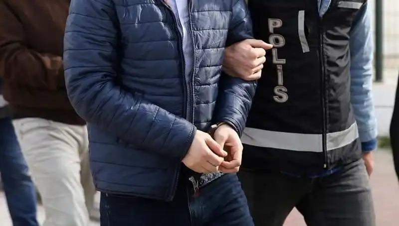 Hırsızların Eylemi Sonunda Suçüstü Yakalandı: 5 Kişi Tutuklandı