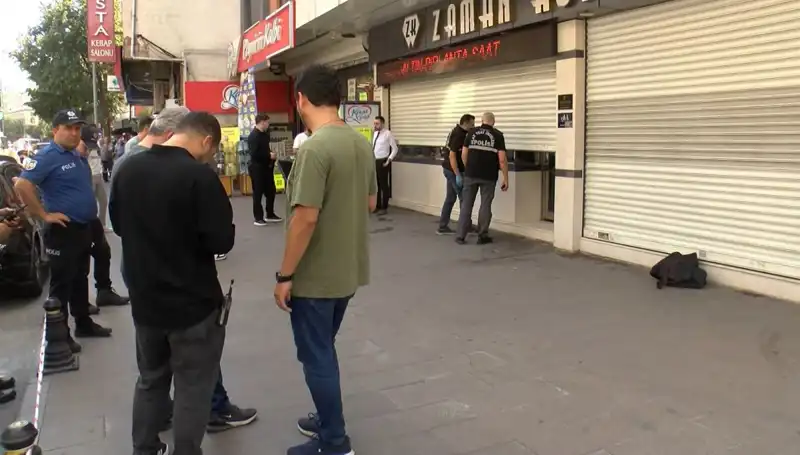 Güpegündüz Cadde Ortasında Kuyumcu Soygunu: Şok Detaylar!