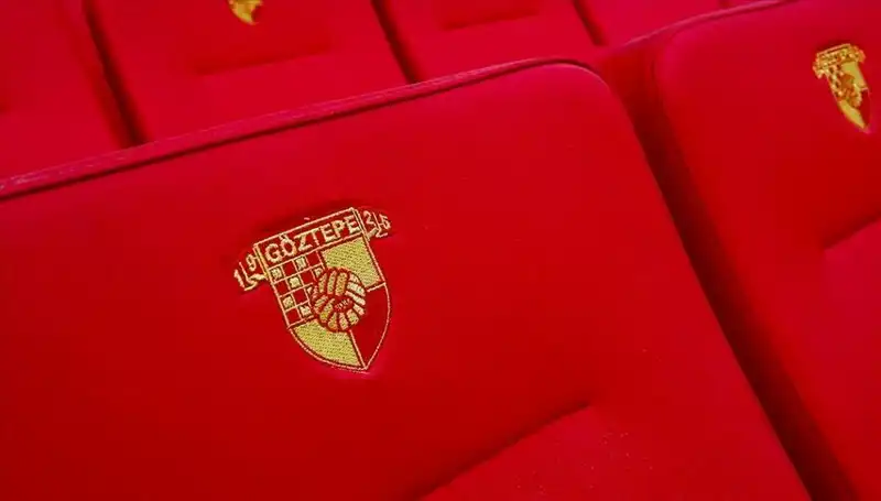 Göztepe, Transferde Junior Olaitan ile Sözleşme İmzaladı!