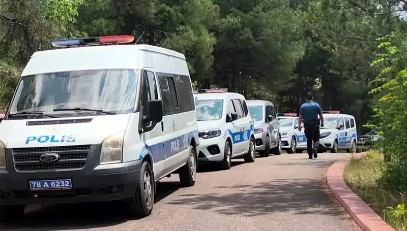 Karabük'te Gizemli Ölüm: Ağaca Asılı Bir Ceset Bulundu