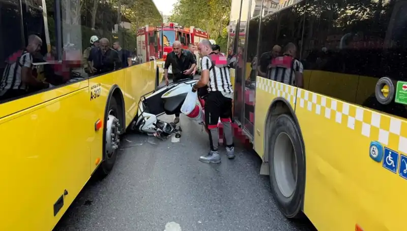 İETT Otobüslerinin Arasında Sıkışan Motosiklet Kazası: Sonrası Neler Oldu?