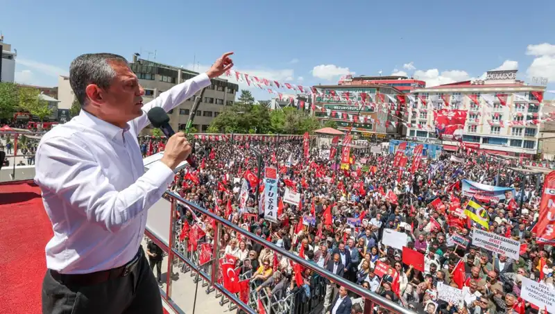 Özgür Özel’den Sert Mesaj: "Örgüt Silah Bırakmalı!"