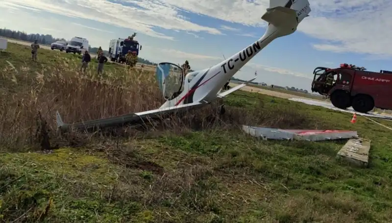 Bursa'daki Uçak Kazasında Hayatını Kaybeden Pilotların İhmal İddiası Gündemde