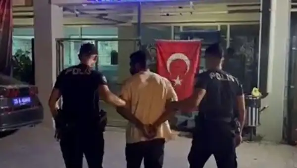 18 Yıldır Kaçan Firari İzmir'de Yakalandı: Suç Geçmişi Şok Edici!