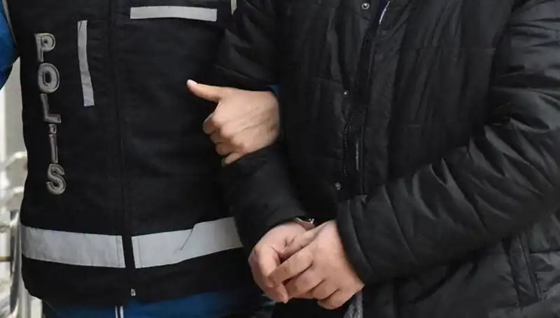 İstanbul'da Terör Soruşturmasında 7 Kişi Tutuklandı: İstanbul'un Güvenliği Tehdit Altında mı?