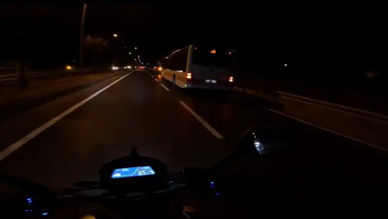 41 Yaşındaki Vatandaş Otobüs Çarpması Sonucu Ağır Yaralandı