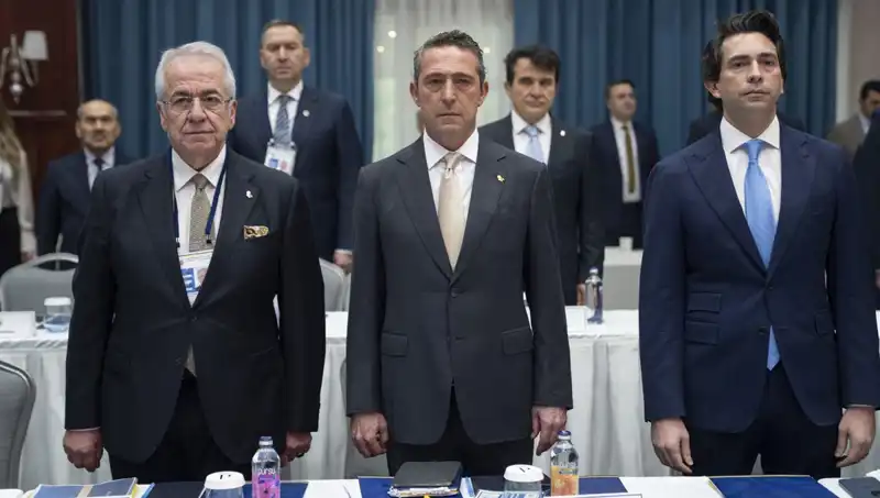 Fenerbahçe Taraftarlarından Destan Gibi Destek: Toplam İmza Sayısı Açıklandı!